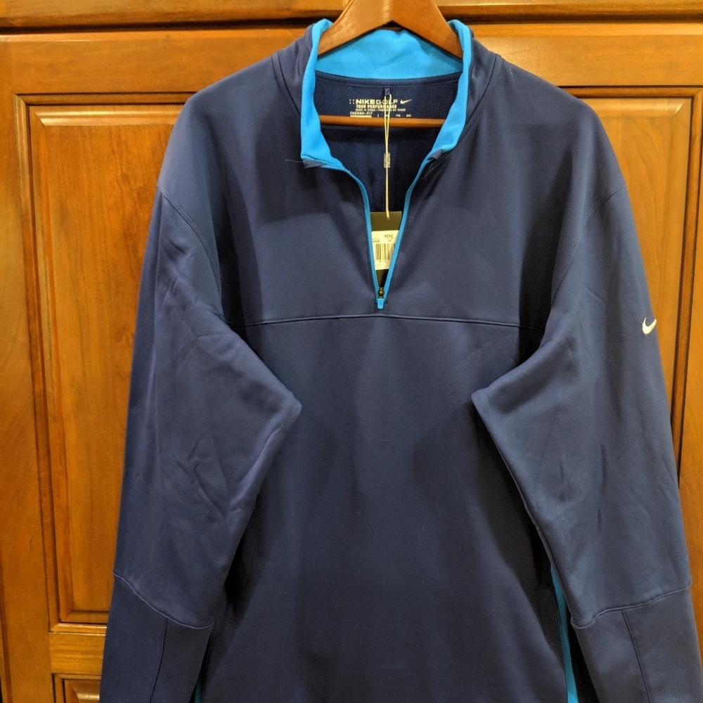Nike 1/4 zipper pull over